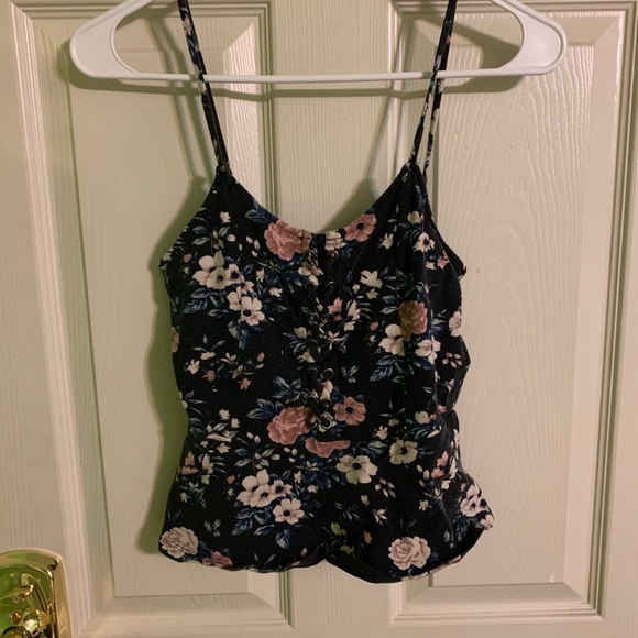 Tank - Picture 1 of 2